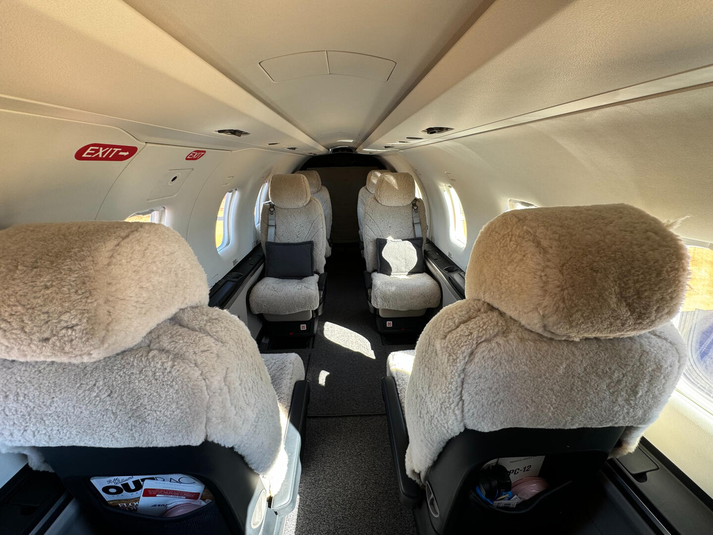 Interior - Cabin - Tables In